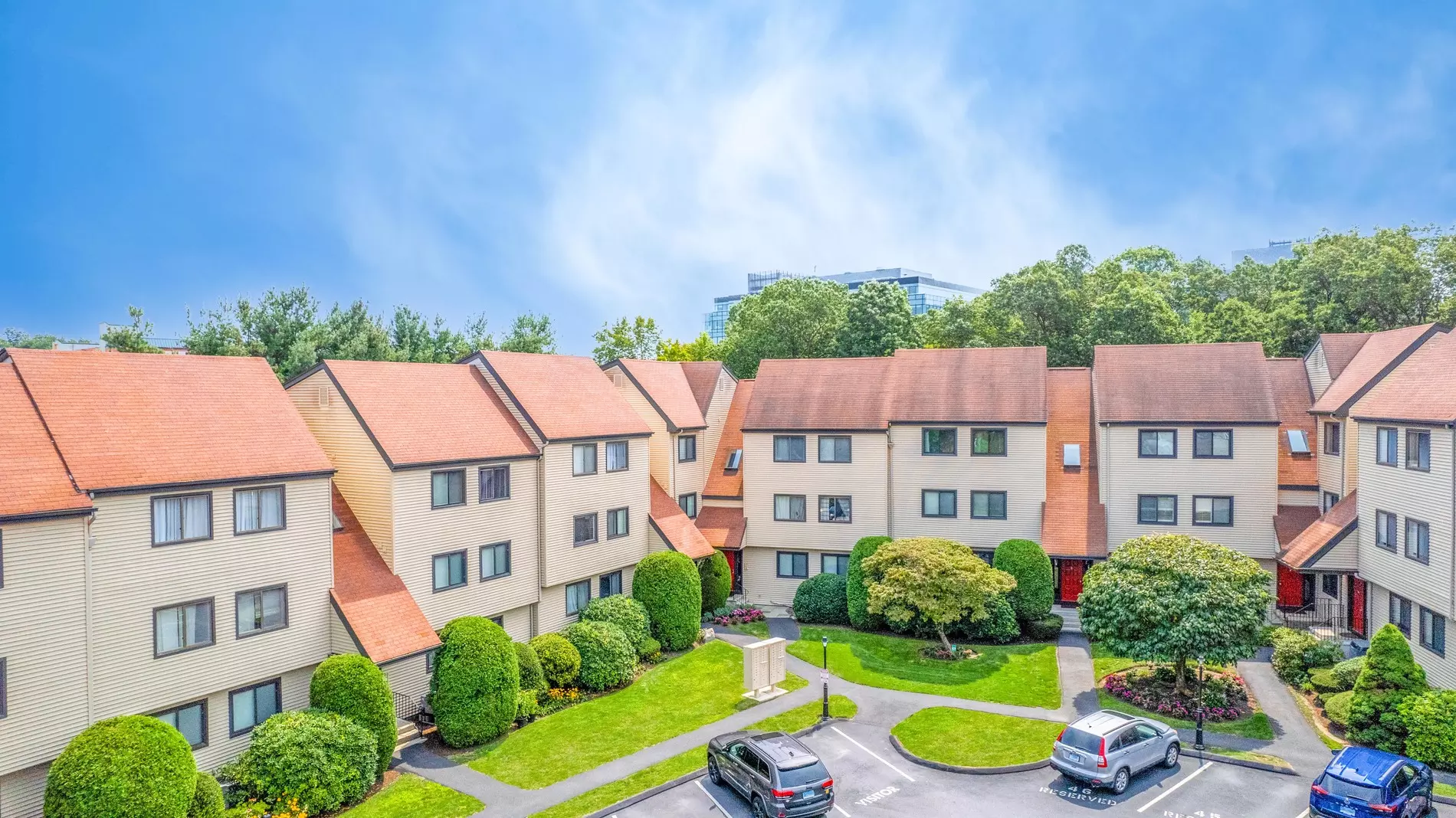 View of Silvermine, CT condos