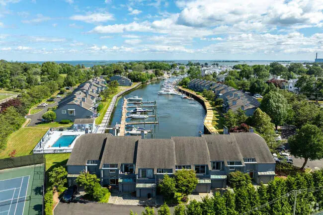 aerial view of east norwalk, ct